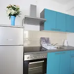 Kapetan - Two Bedroom With Terrace Sukošan