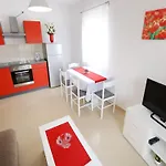 Kapetan - Two Bedroom With Terrace * Sukošan