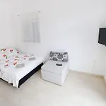 Kapetan - Two Bedroom With Terrace * Sukošan