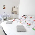 Kapetan - Two Bedroom With Terrace Διαμέρισμα *