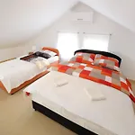 Διαμέρισμα Kapetan - Two Bedroom With Terrace Sukošan