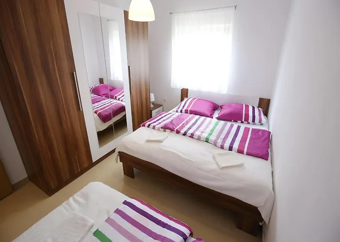 Kapetan - Two Bedroom With Terrace Appartement