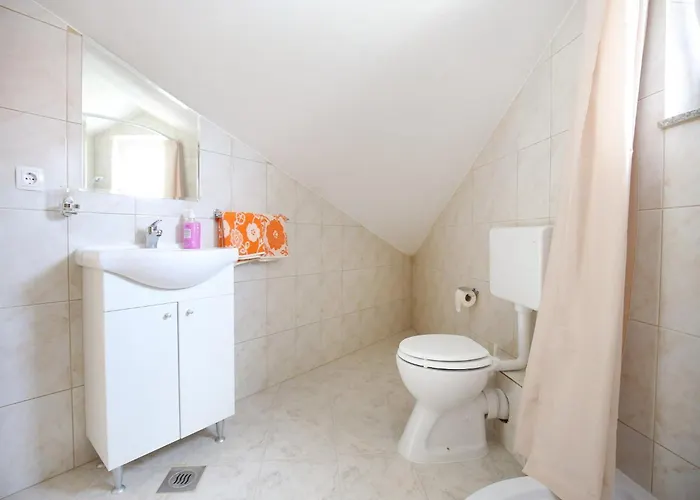 Kapetan - Two Bedroom With Terrace * Sukošan