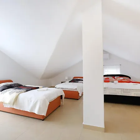Kapetan - Two Bedroom With Terrace Apartman Sukošan