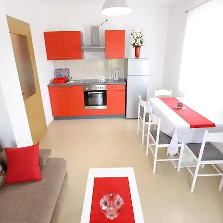Apartman Kapetan - Two Bedroom With Terrace