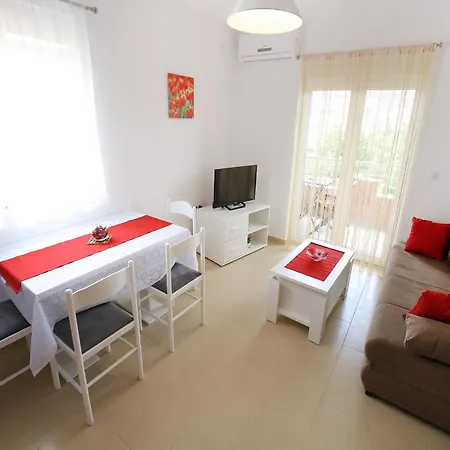 Kapetan - Two Bedroom With Terrace