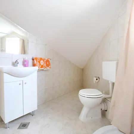Kapetan - Two Bedroom With Terrace * Sukošan