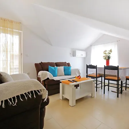 Kapetan - Two Bedroom With Terrace