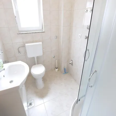 Kapetan - Two Bedroom With Terrace Apartment