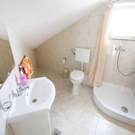 Apartman Kapetan - Two Bedroom With Terrace *