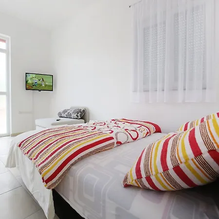 Apartment Kapetan - Two Bedroom With Terrace