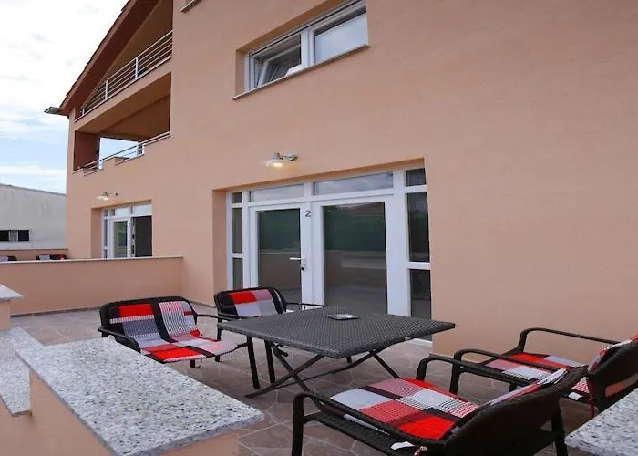 Kapetan - Two Bedroom With Terrace Apartamento