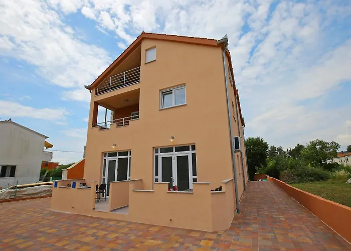 Kapetan - Two Bedroom With Terrace * Sukošan