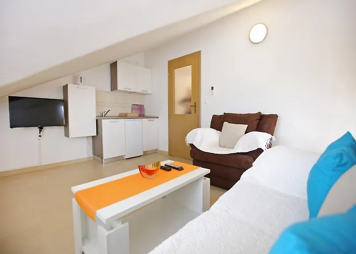 Apartamento Kapetan - Two Bedroom With Terrace Sukošan